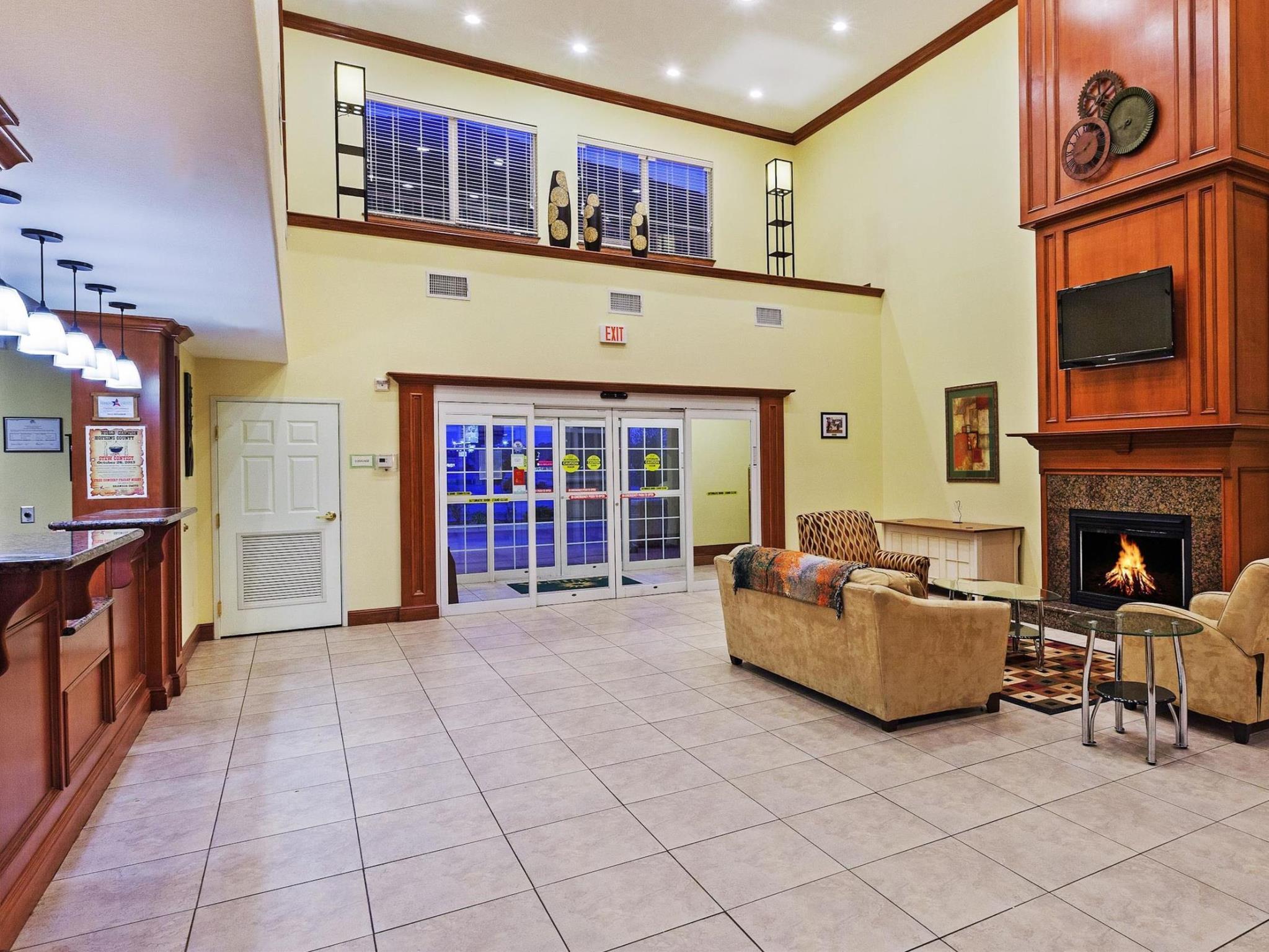 La Quinta By Wyndham Sulphur Springs Exterior photo