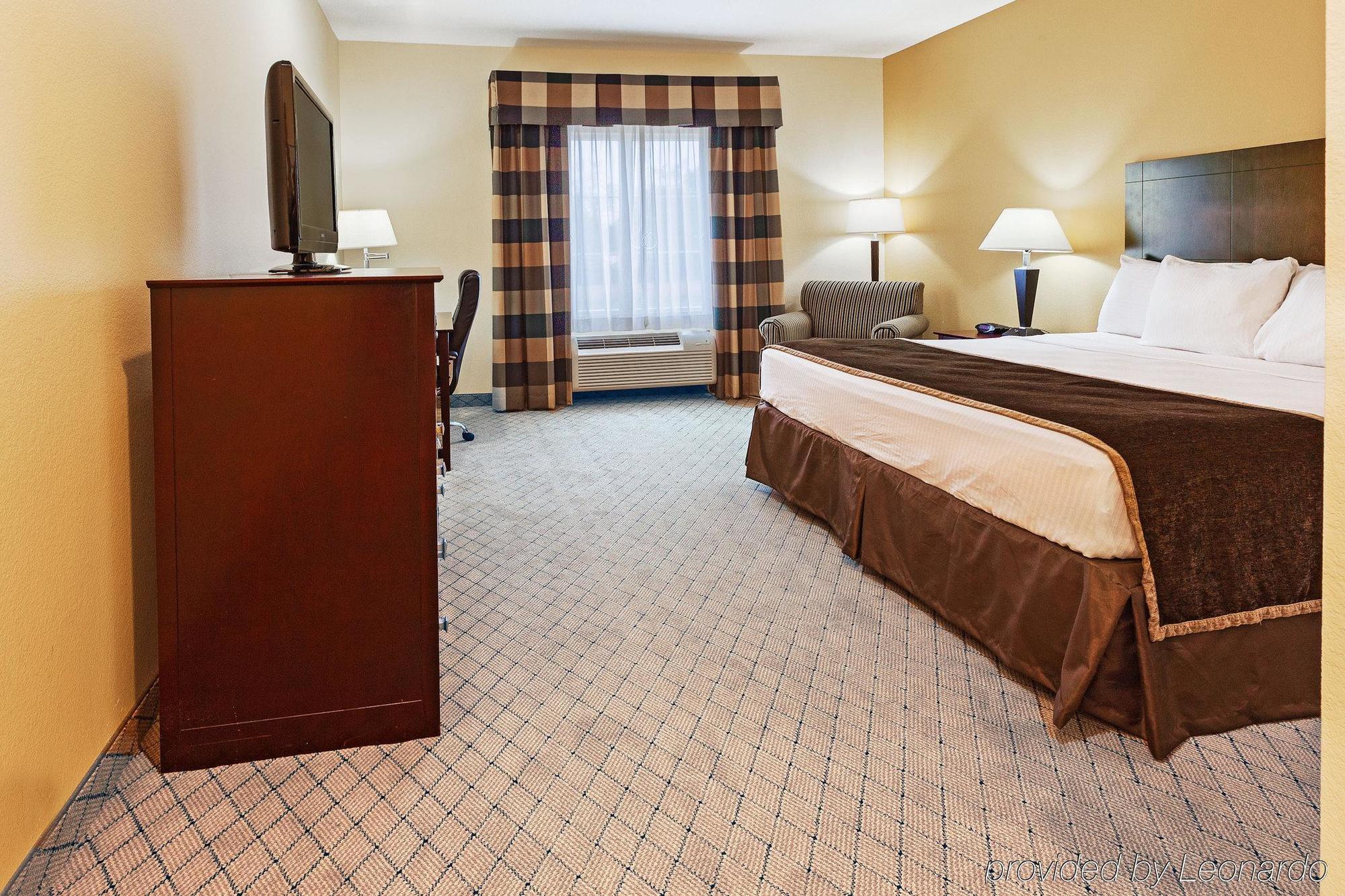 La Quinta By Wyndham Sulphur Springs Exterior photo